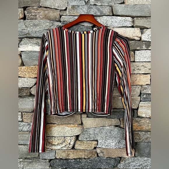 Women’s Gaze knotted front striped crop top size L - Picture 2 of 4